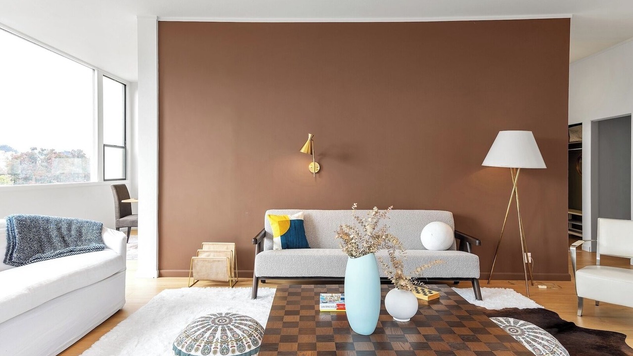 Photo of Livingroom in Cathedral Hill