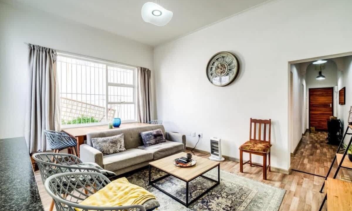 Photo of Livingroom in Cape Town City Centre