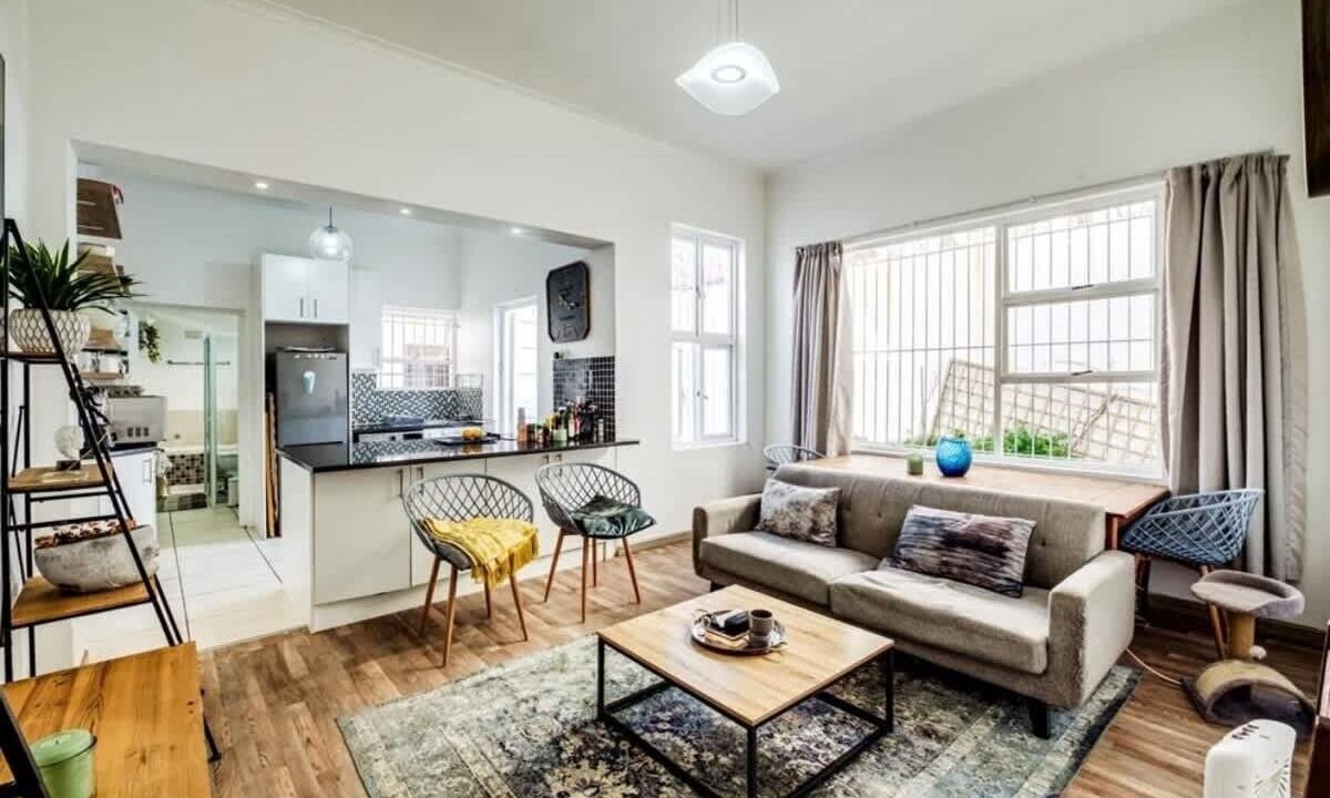 Photo of Livingroom in Cape Town City Centre