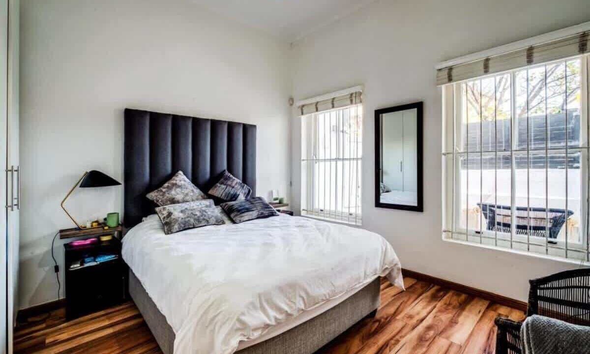 Photo of Bedroom in Cape Town City Centre