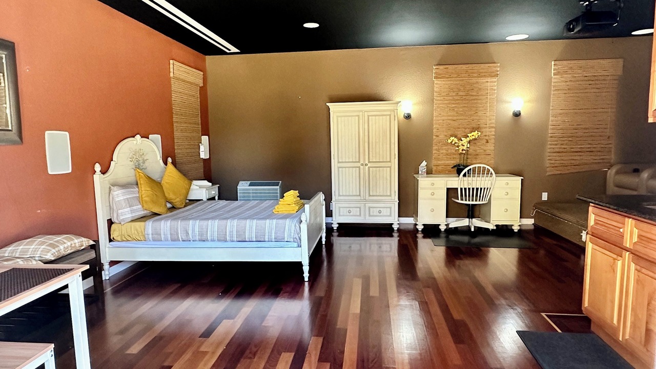 Photo of Bedroom in Estates