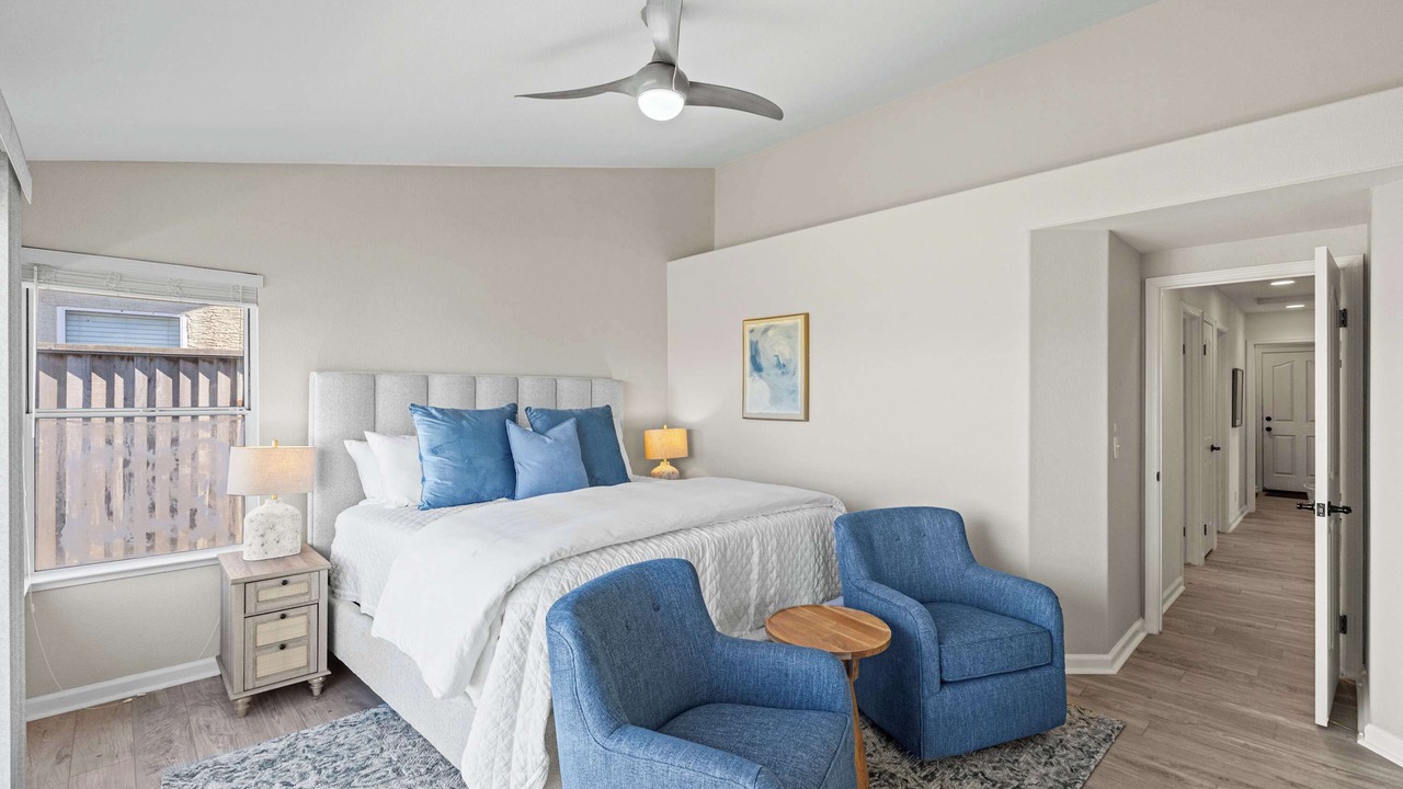 Photo of Bedroom in Marina