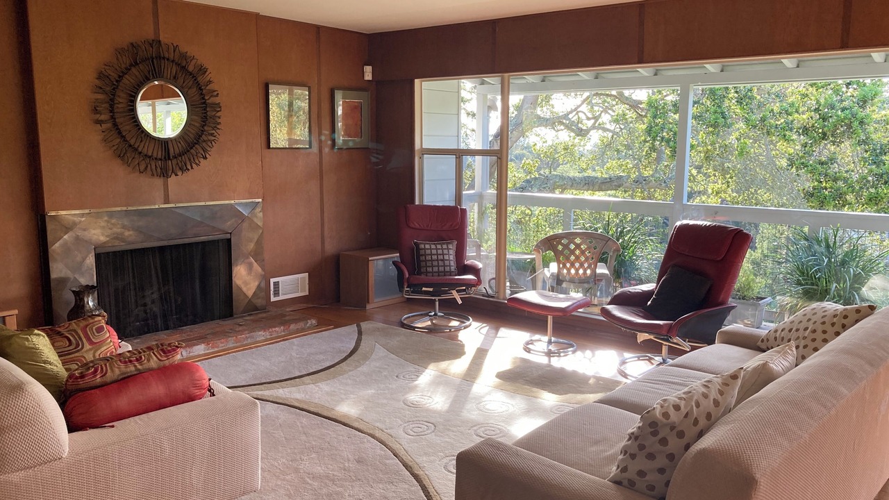 Photo of Livingroom in Montclair