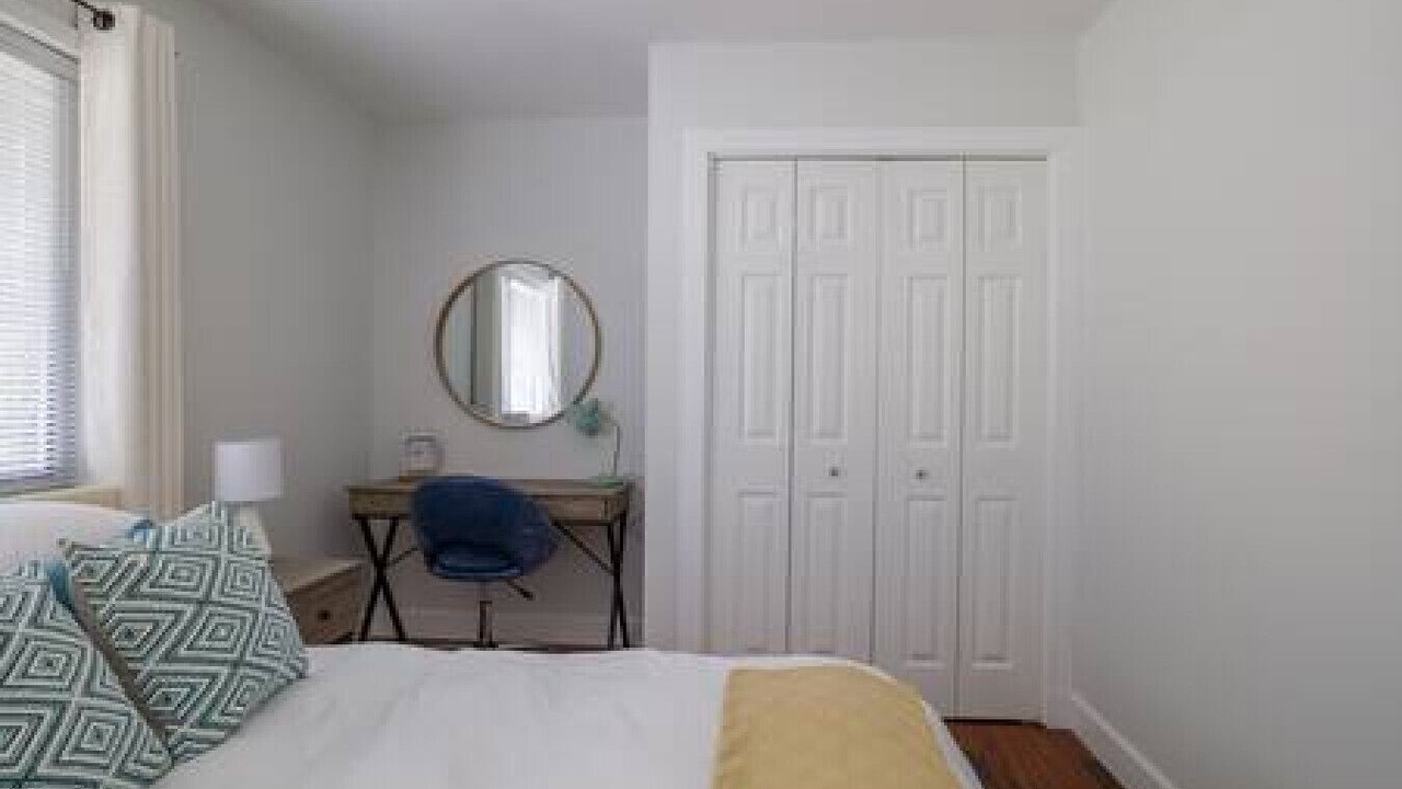 Photo of Bedroom in Kenwood