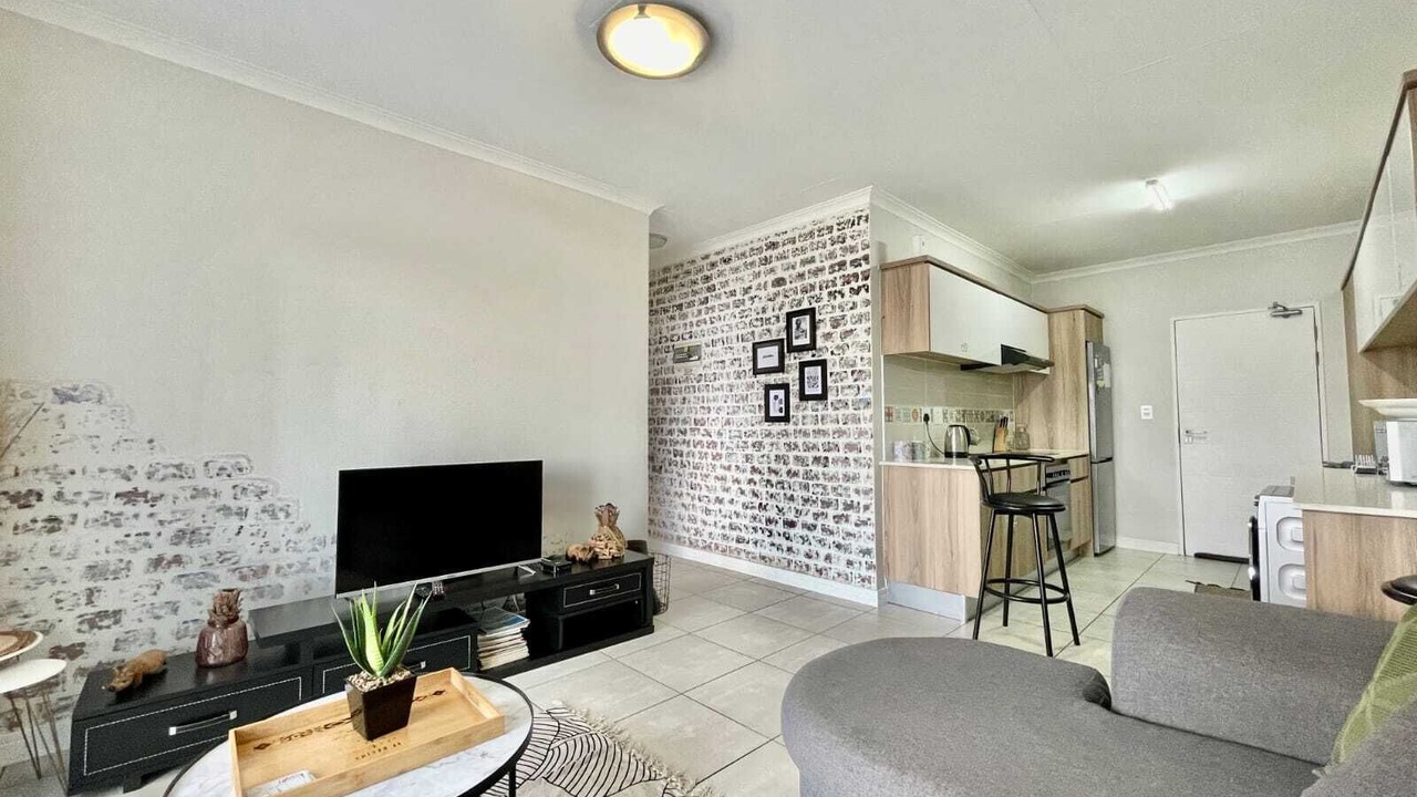 Photo of Livingroom in Tshwane