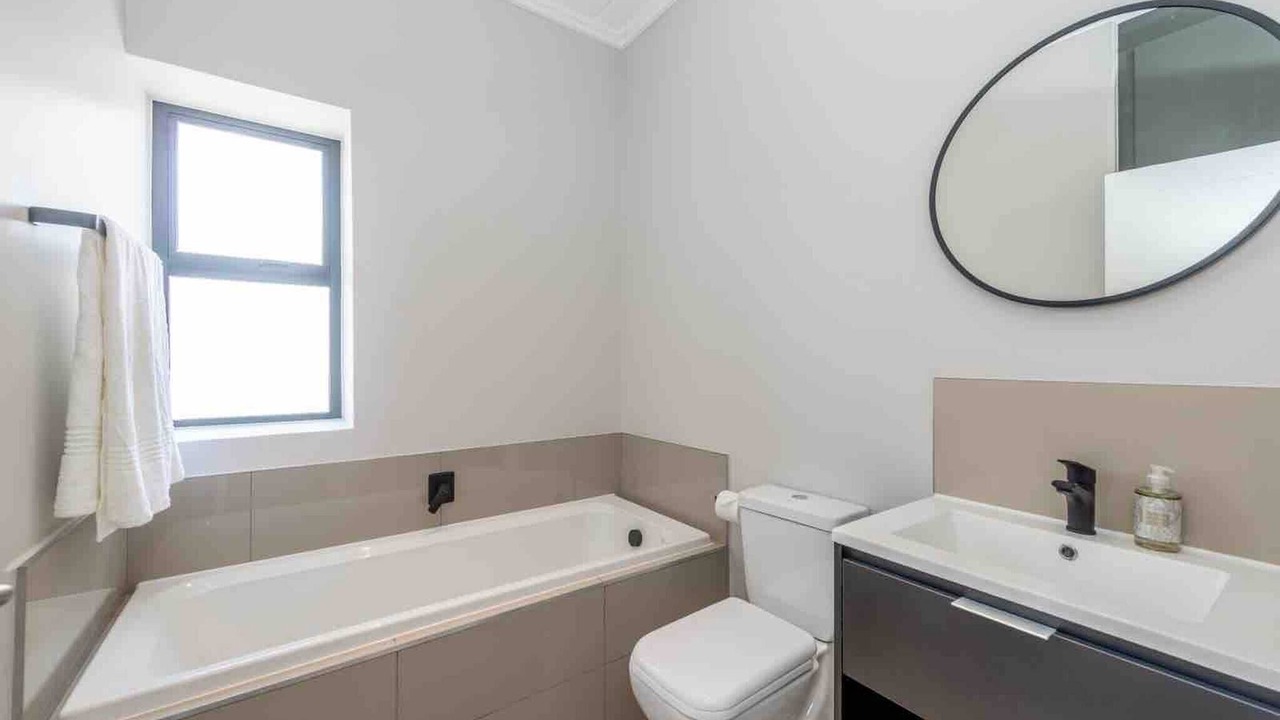 Photo of Bathroom in Greater Johannesburg Metropolitan Area