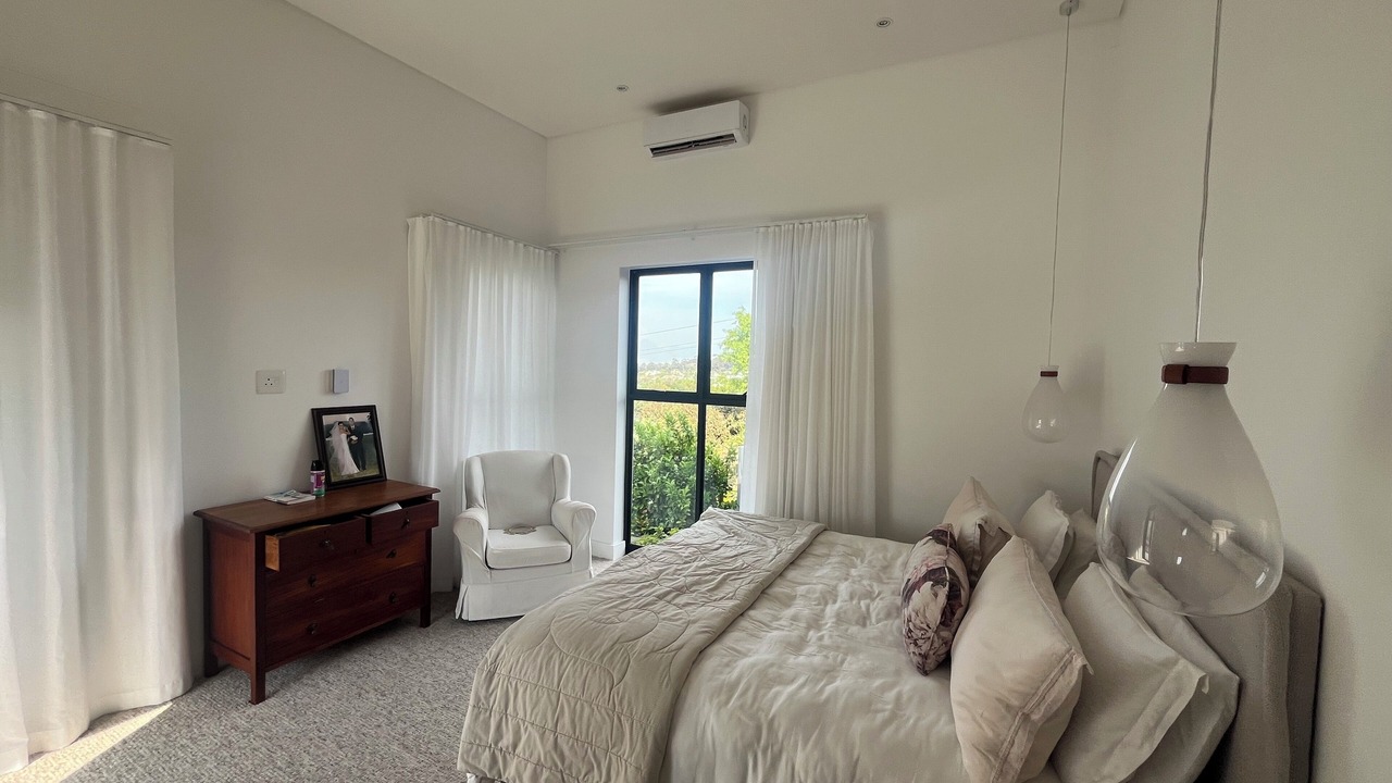 Photo of Bedroom in Trawal