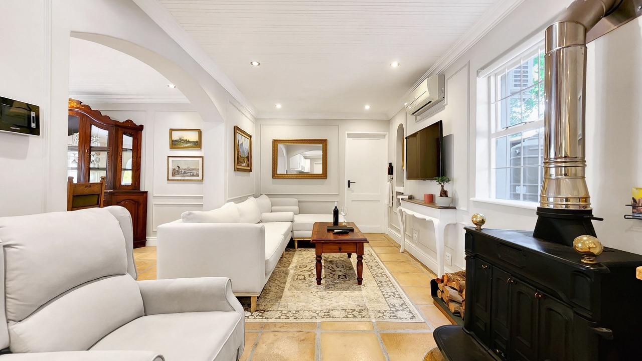 Photo of Livingroom in Constantia
