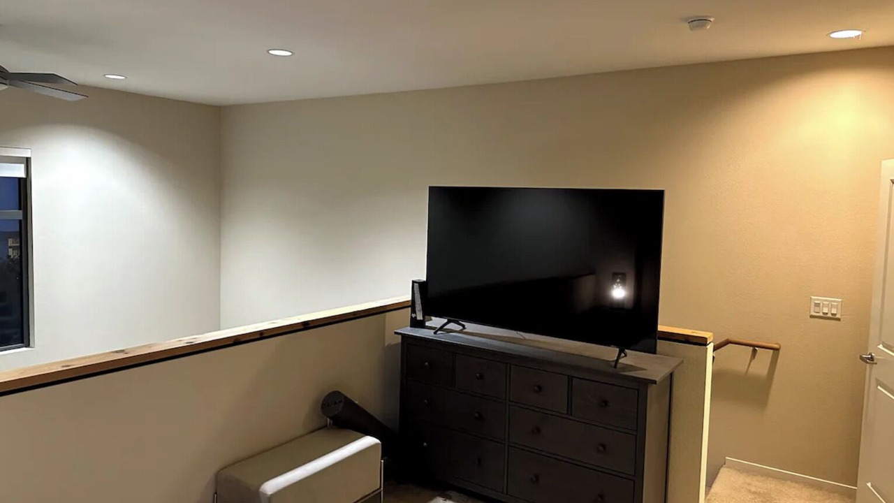 Photo of Livingroom in Mission Bay