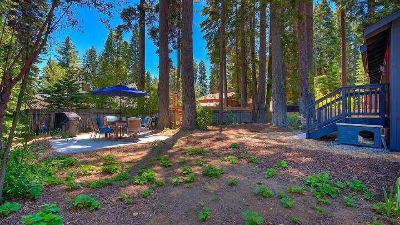 Photo of Outdoor in Comstock Acres