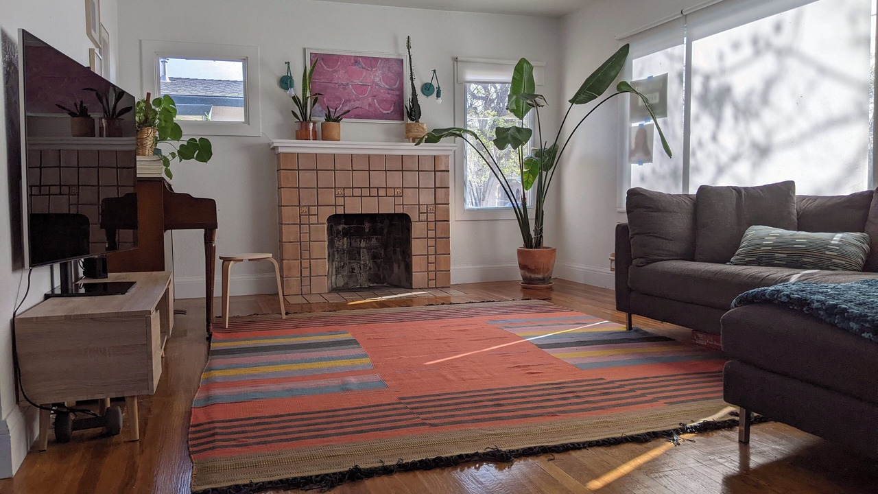 Photo of Livingroom in Oakland