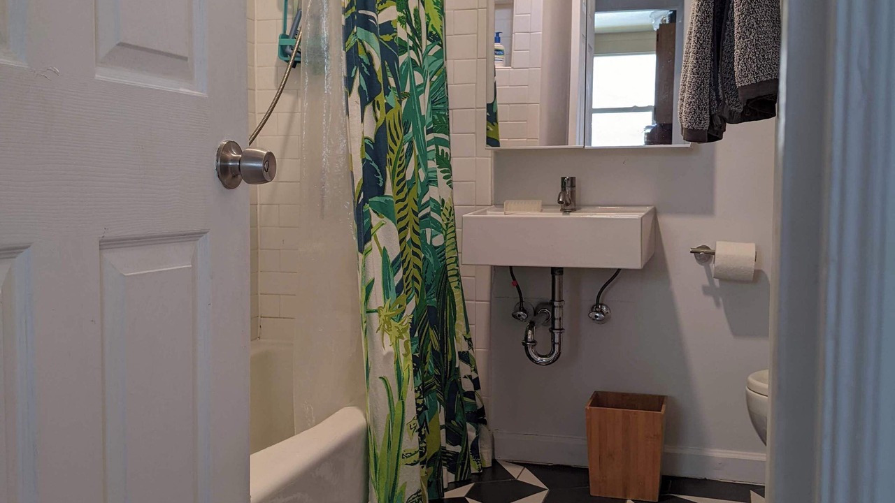Photo of Bathroom in Oakland