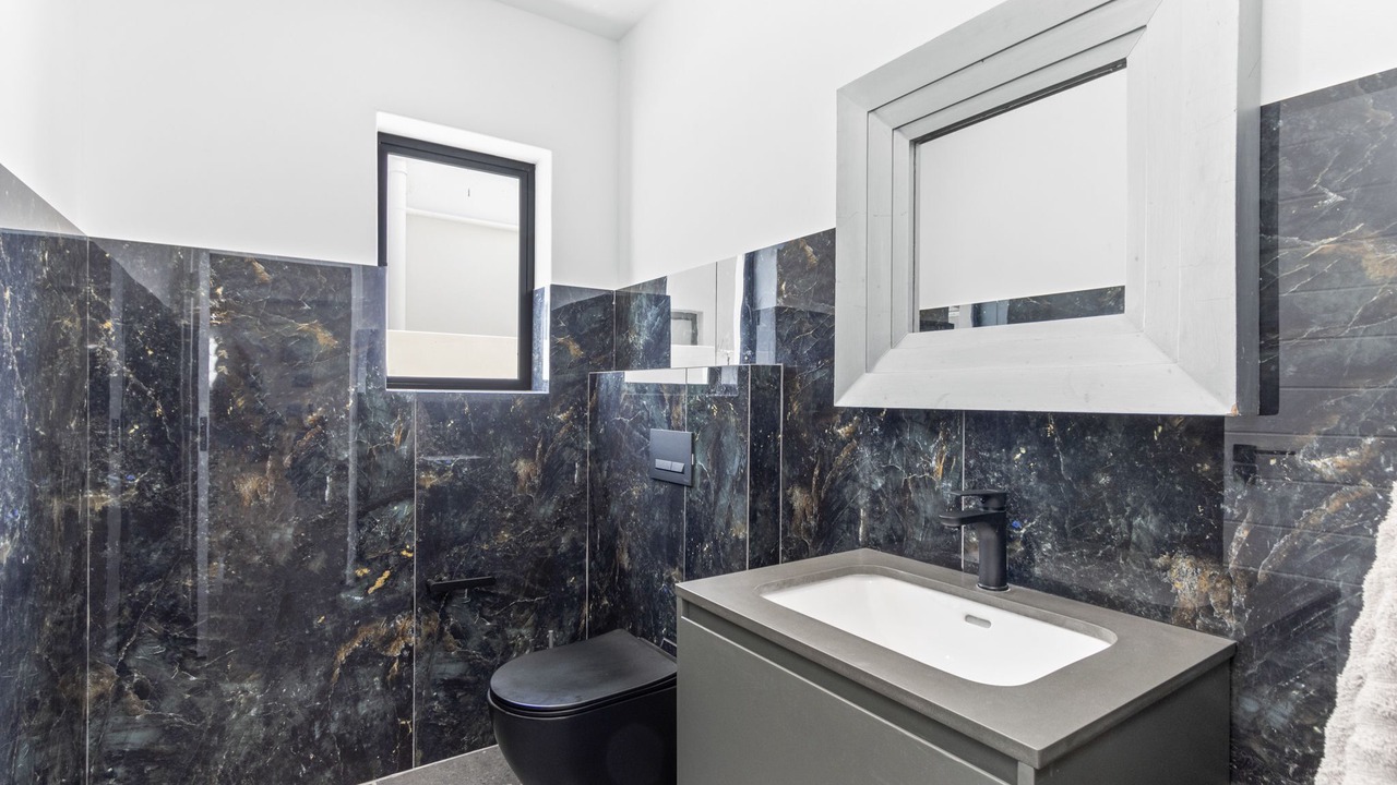Photo of Bathroom in Yzerfontein