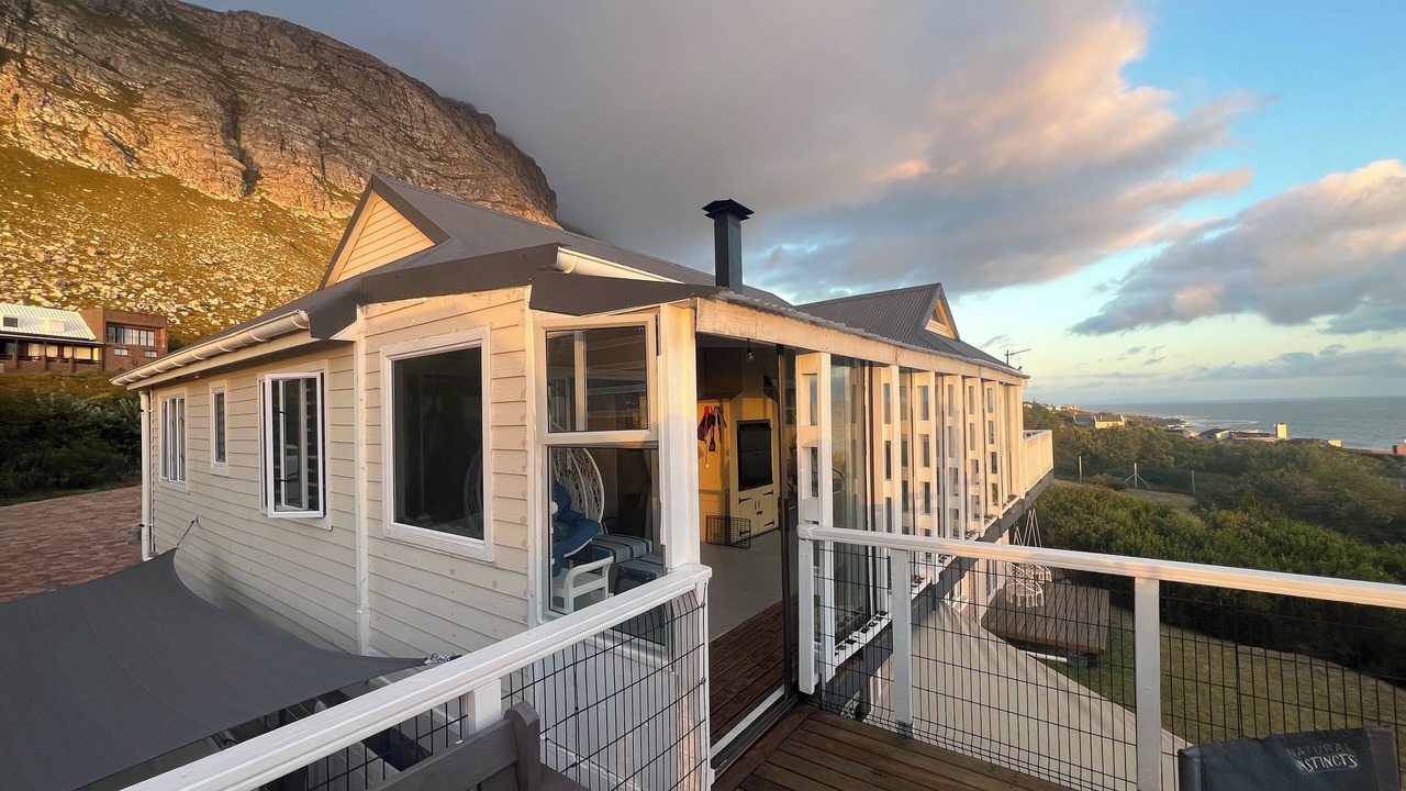 Photo of Patio Balcony in Betty's Bay
