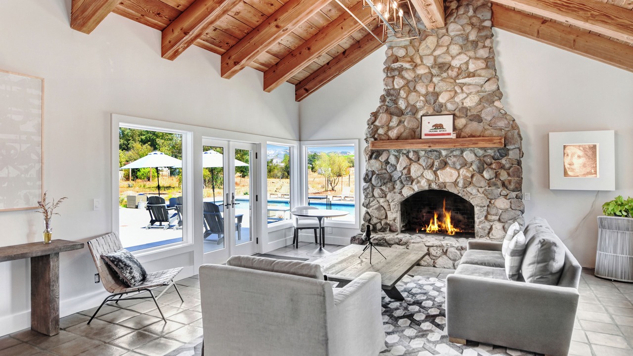 Photo of Livingroom in Sonoma