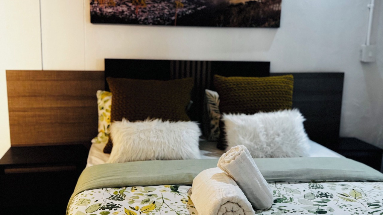 Photo of Bedroom in Downtown Johannesburg
