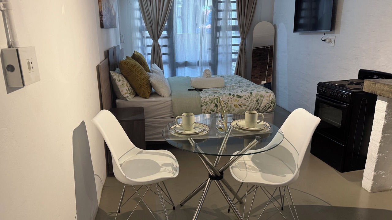 Photo of Bedroom in Downtown Johannesburg