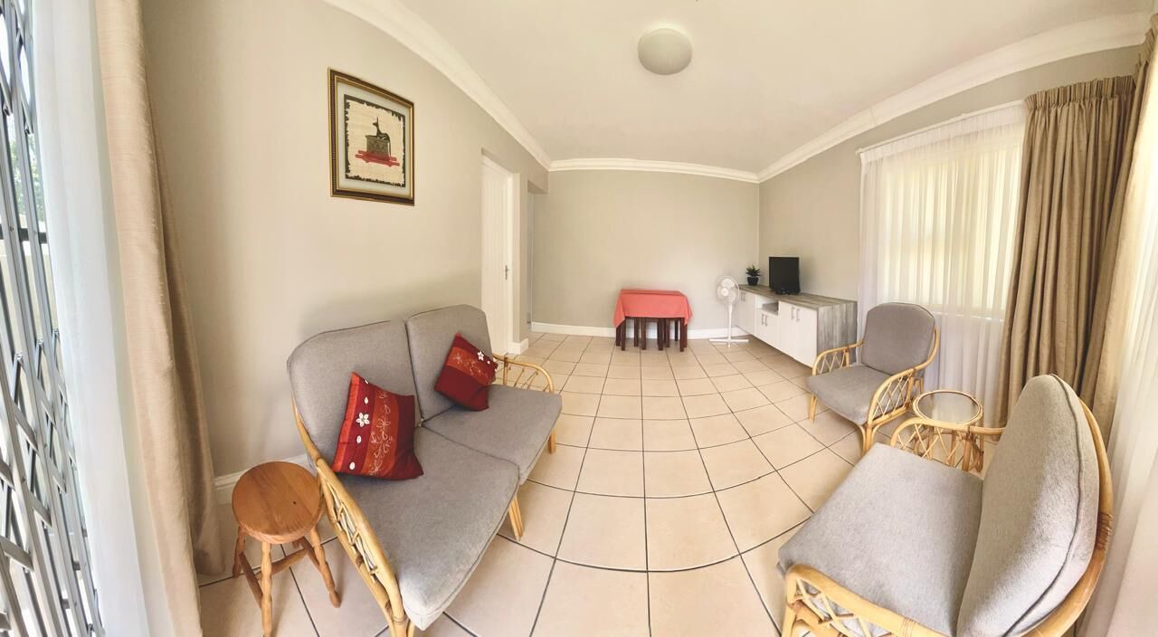Photo of Livingroom in Jeffreys Bay