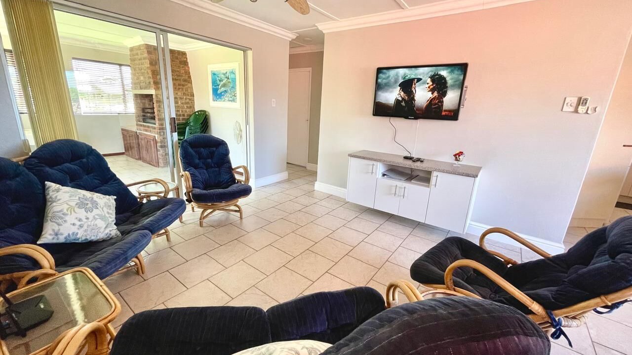 Photo of Livingroom in Jeffreys Bay