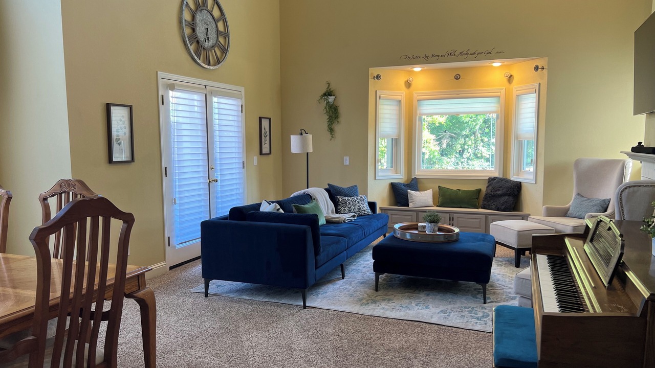 Photo of Livingroom in Santa Rosa