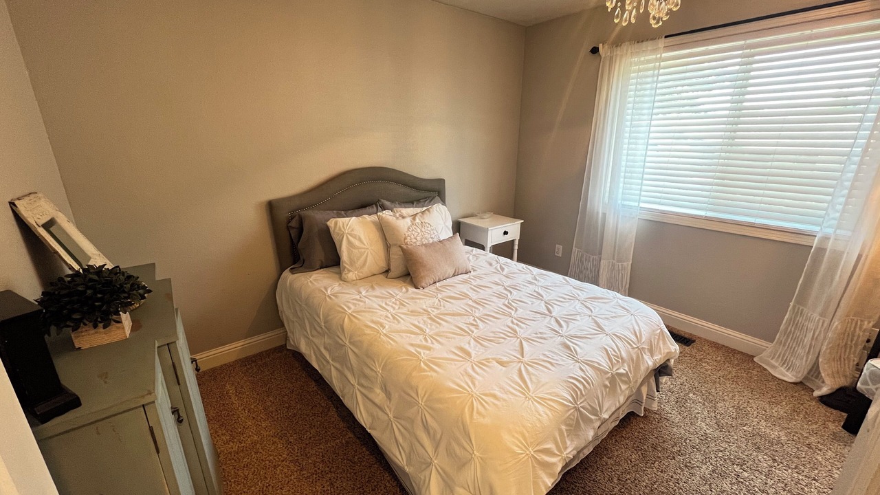 Photo of Bedroom in Santa Rosa