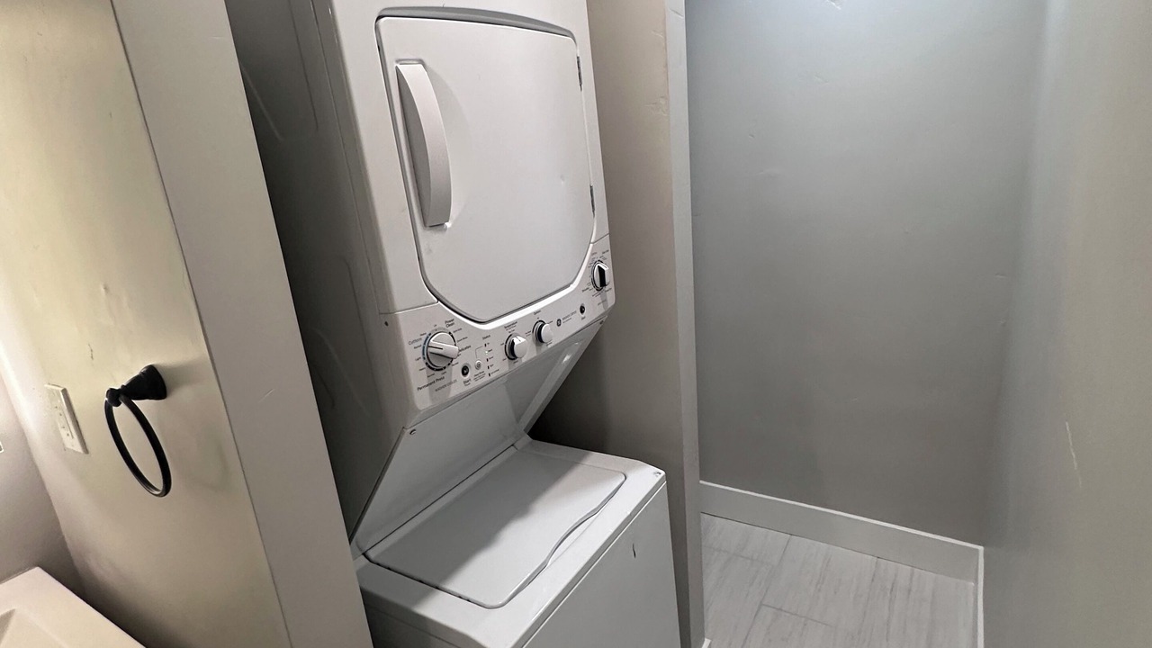 Photo of Bathroom in North Oak Park