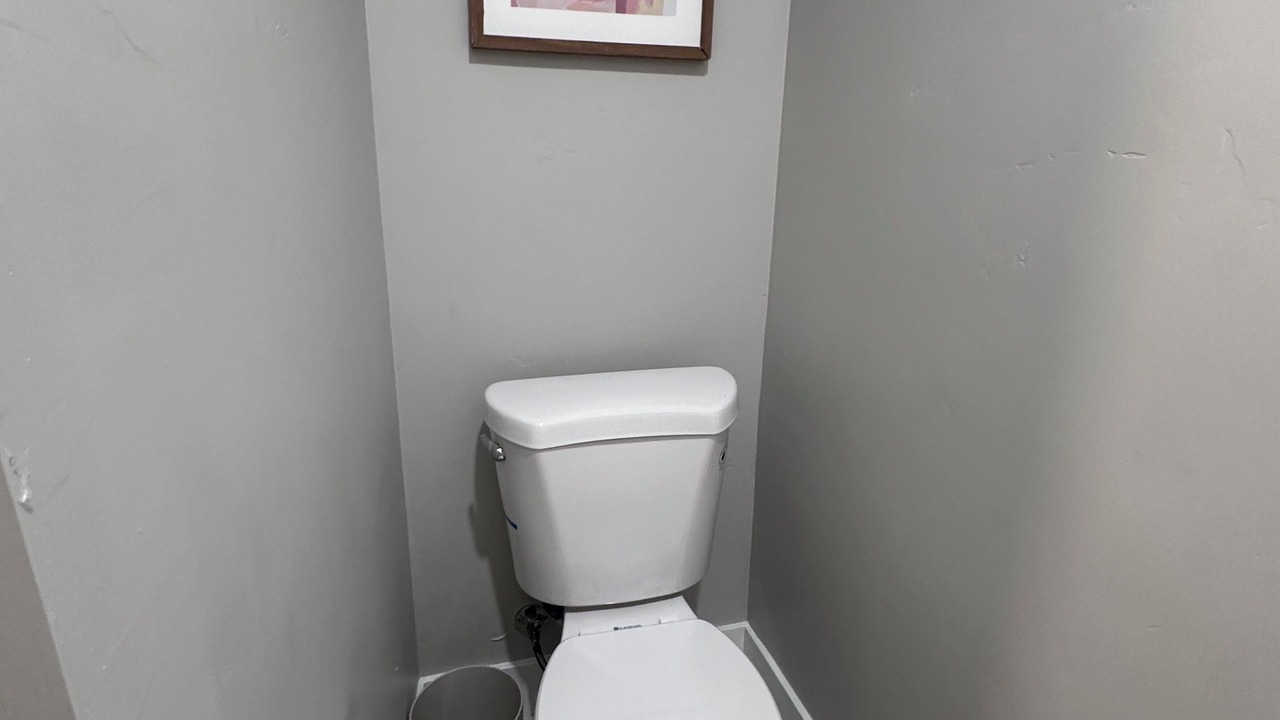 Photo of Bathroom in North Oak Park