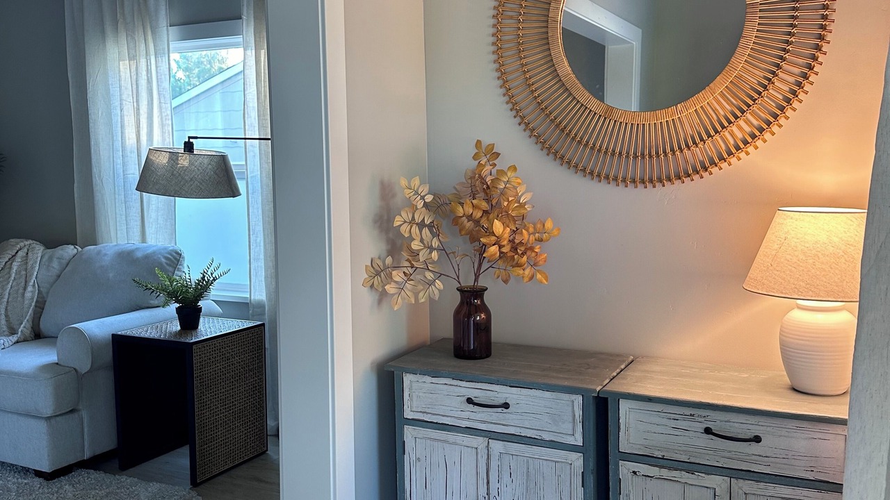Photo of Livingroom in North Oak Park