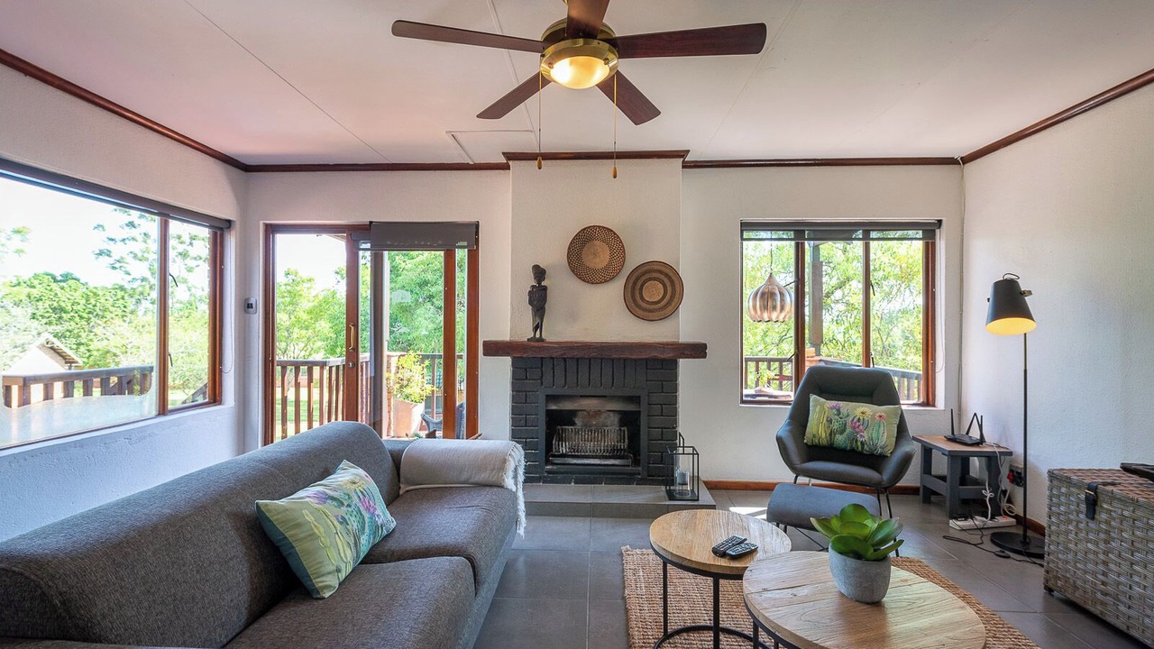 Photo of Livingroom in White River