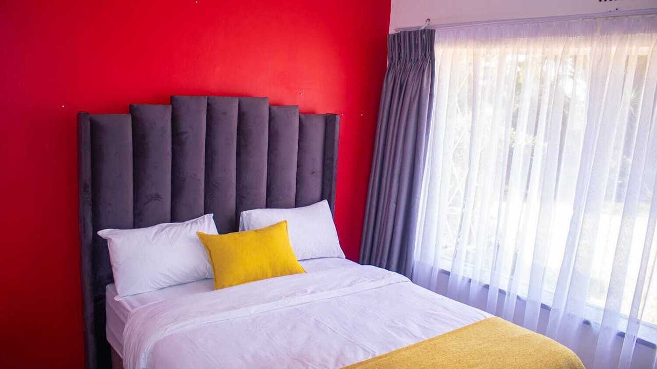 Photo of Bedroom in Lombardy East