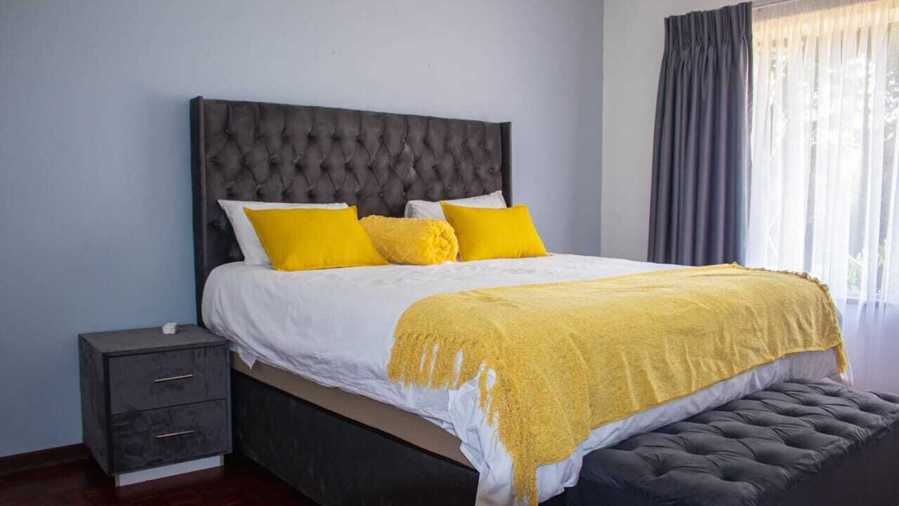 Photo of Bedroom in Lombardy East