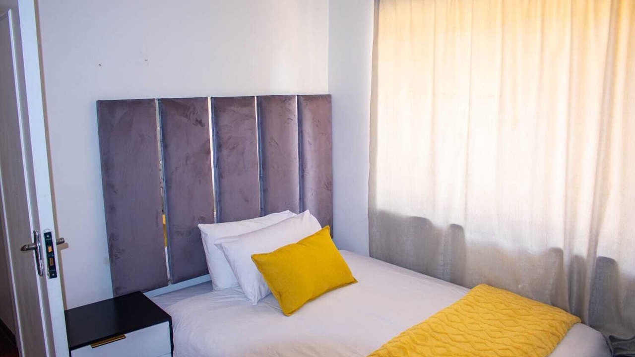 Photo of Bedroom in Lombardy East