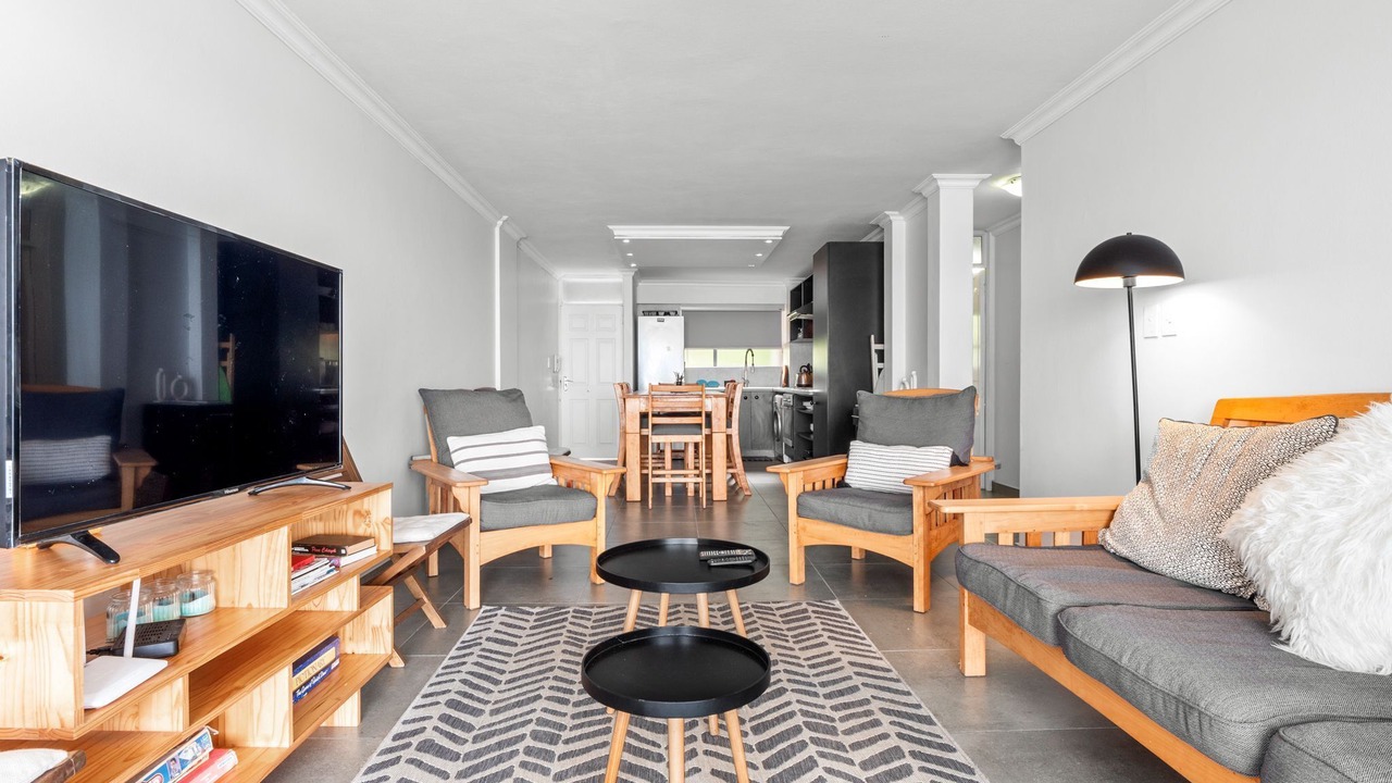 Photo of Livingroom in Umdloti