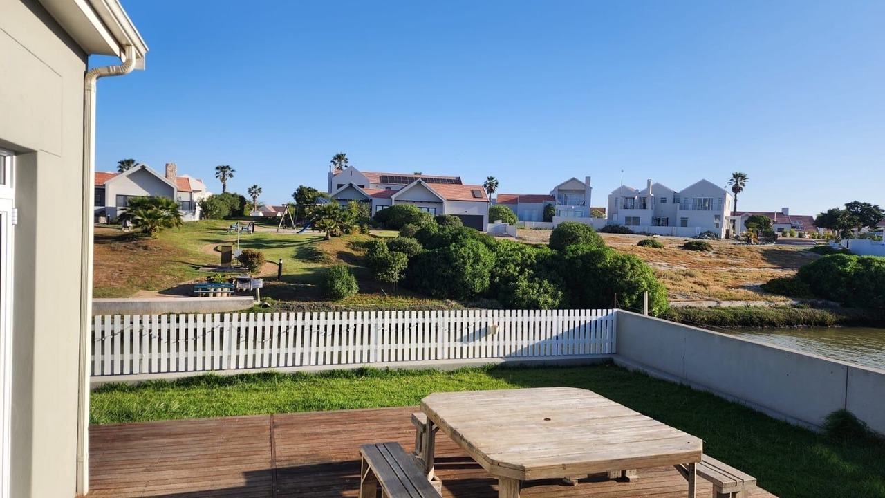 Photo of Outdoor in Port Owen