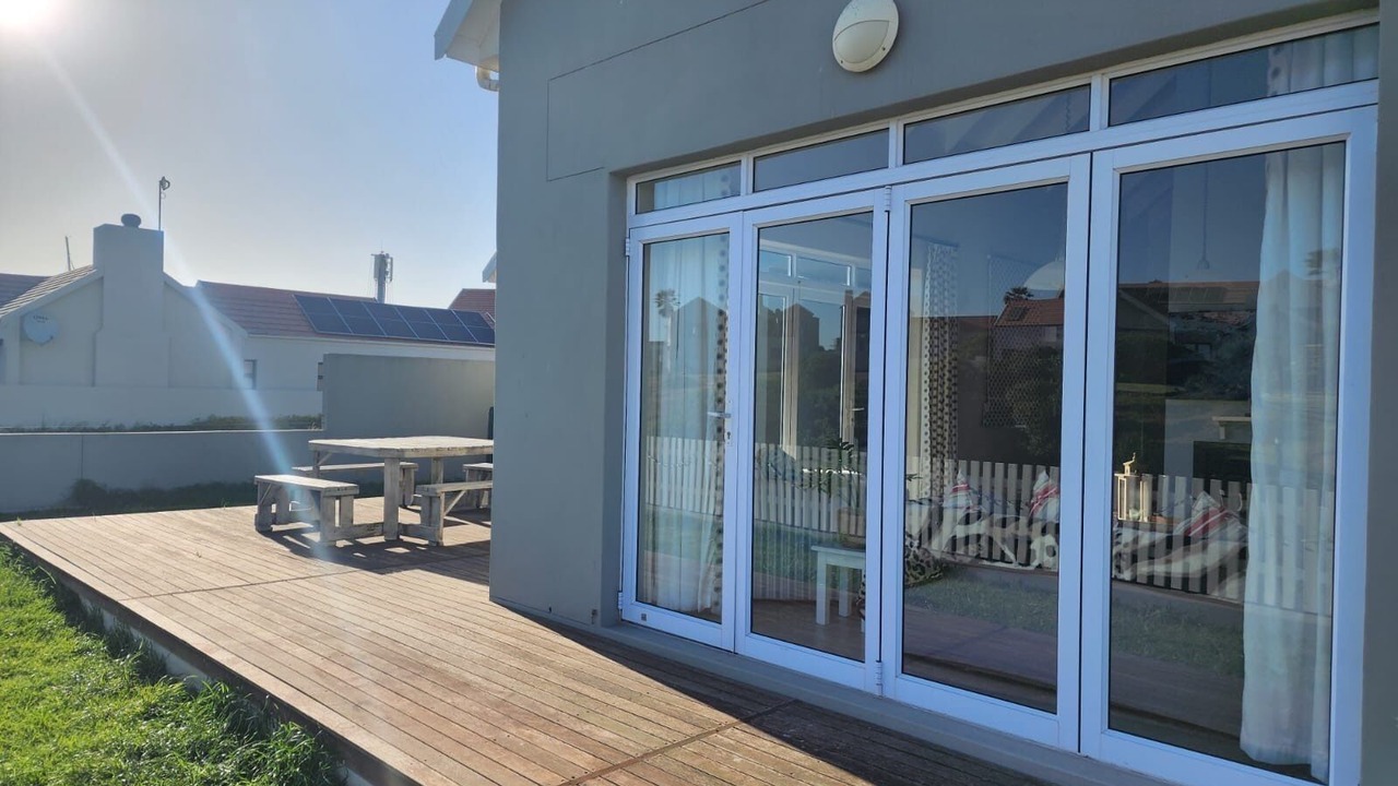 Photo of Outdoor in Port Owen