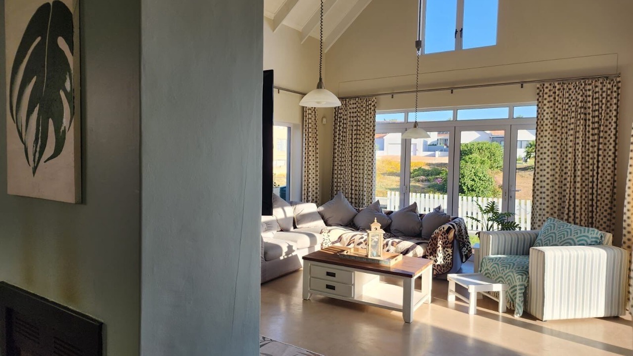 Photo of Livingroom in Port Owen