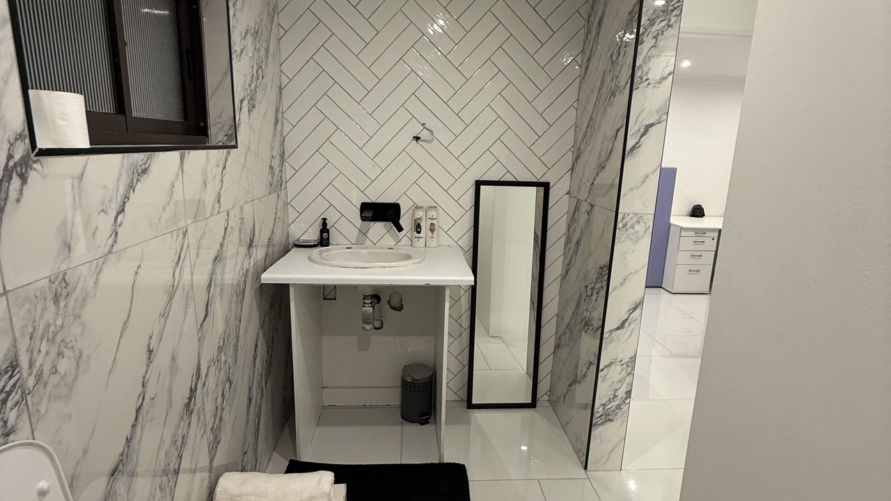 Photo of Bathroom in Cape Town City Centre