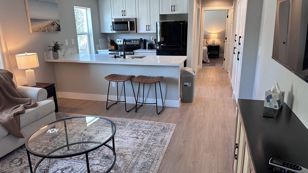 Photo of Livingroom in North Oak Park