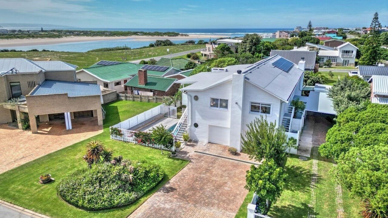 Photo of Outdoor in Still Bay
