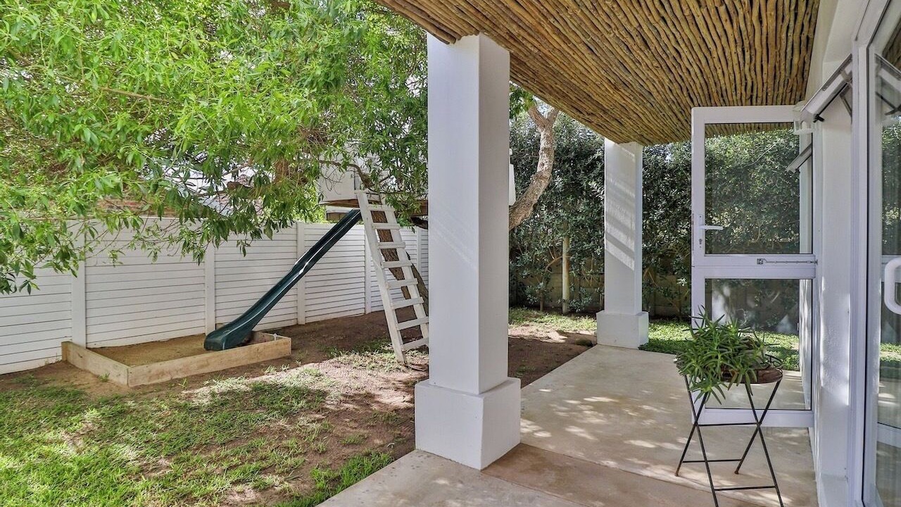 Photo of Patio Balcony in Still Bay