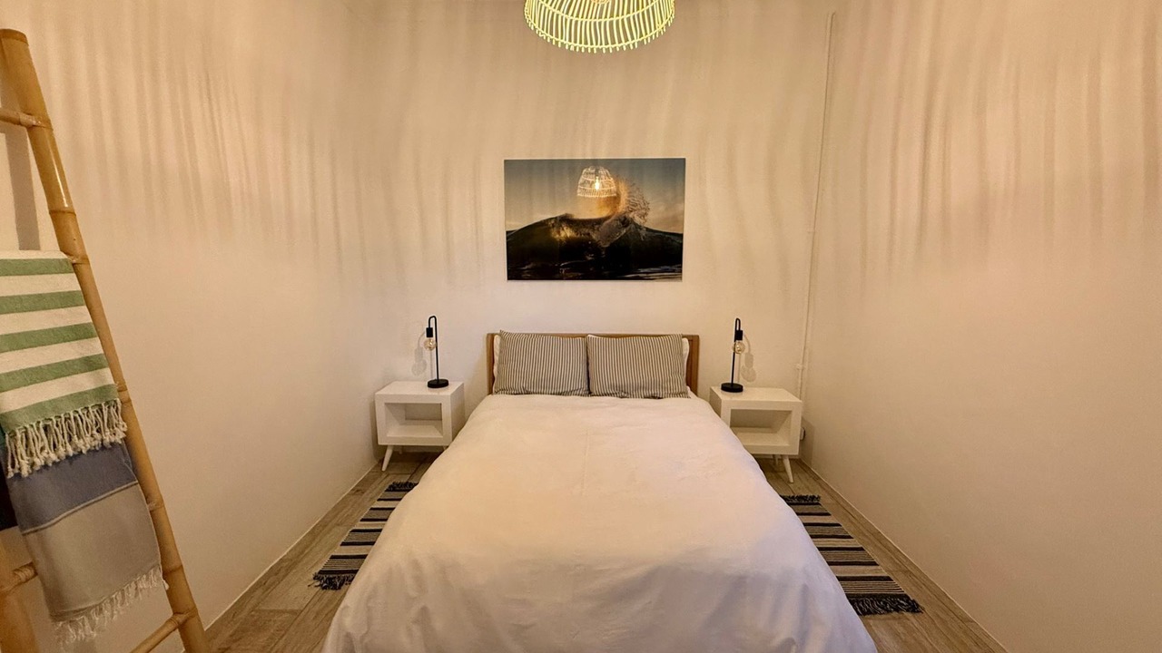 Photo of Bedroom in Mountainside