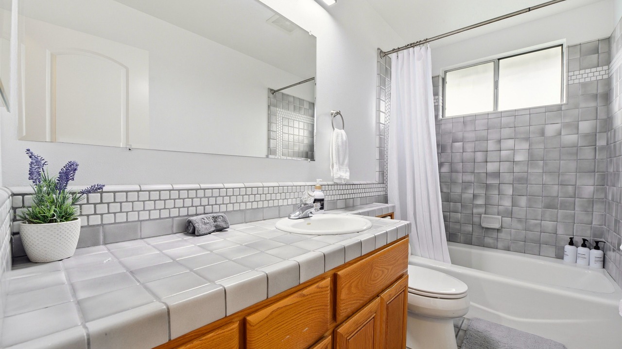 Photo of Bathroom in San Tomas