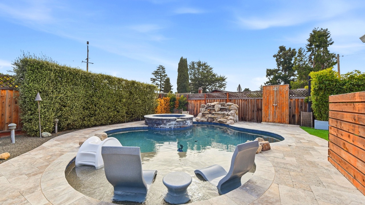 Photo of Outdoor in San Tomas