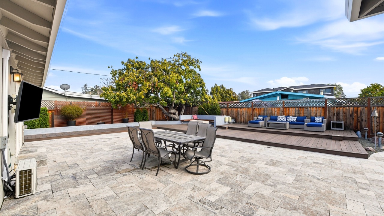 Photo of Outdoor in San Tomas