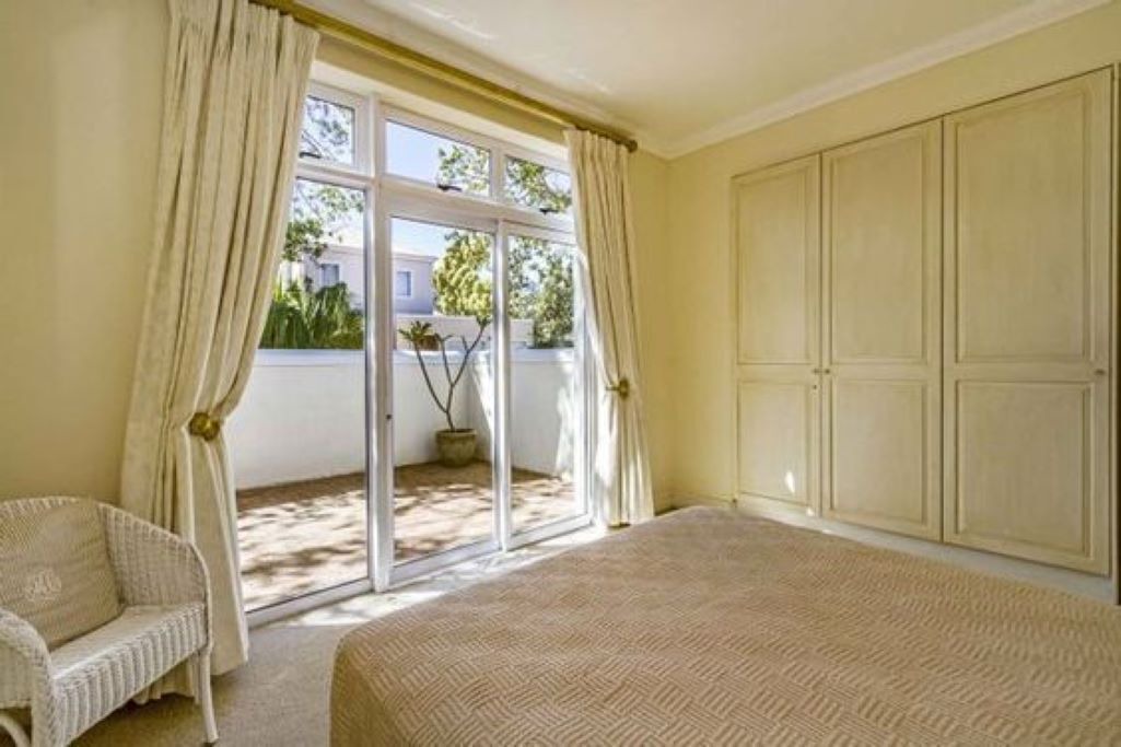 Photo of Bedroom in Somerset West