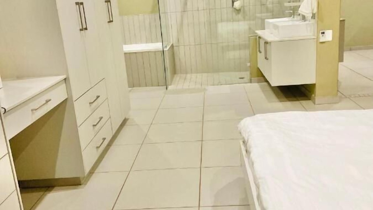 Photo of Bedroom in Hartbeespoort