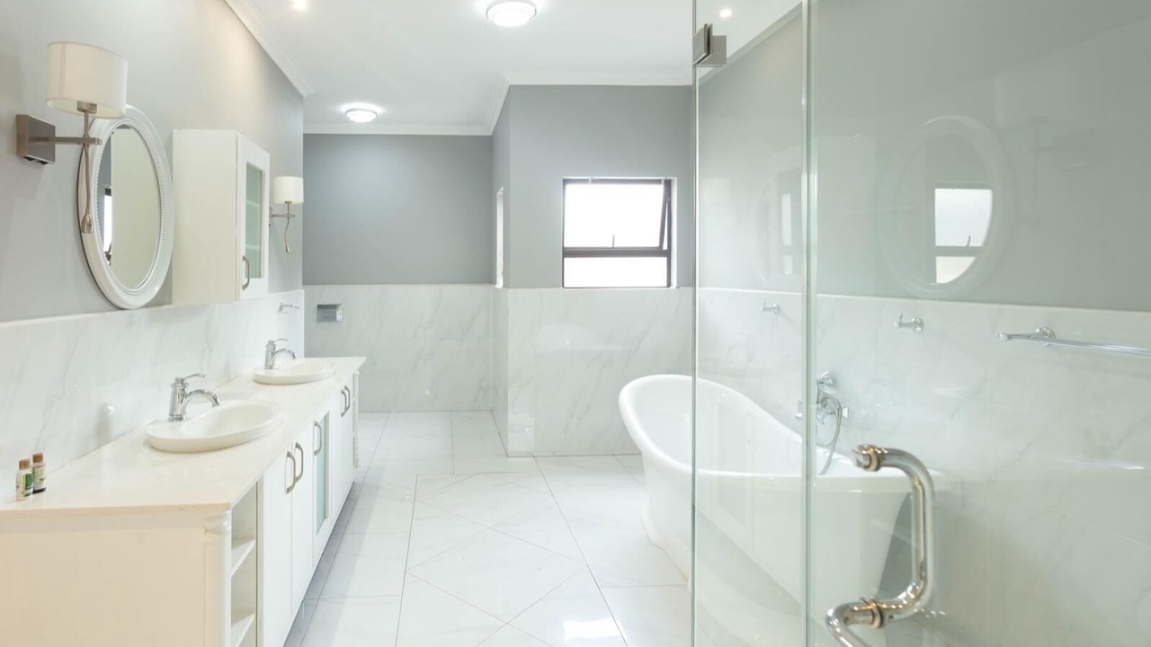 Photo of Bathroom in Northcliff