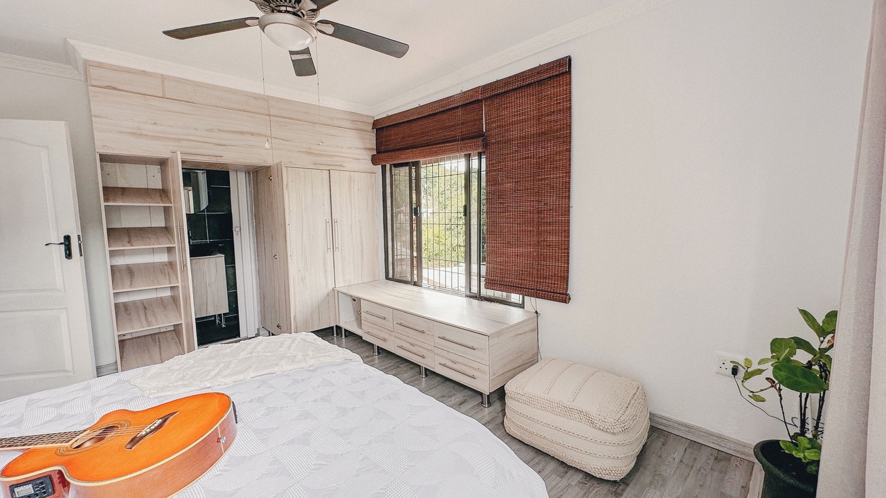 Photo of Bedroom in Modjadjiskloof