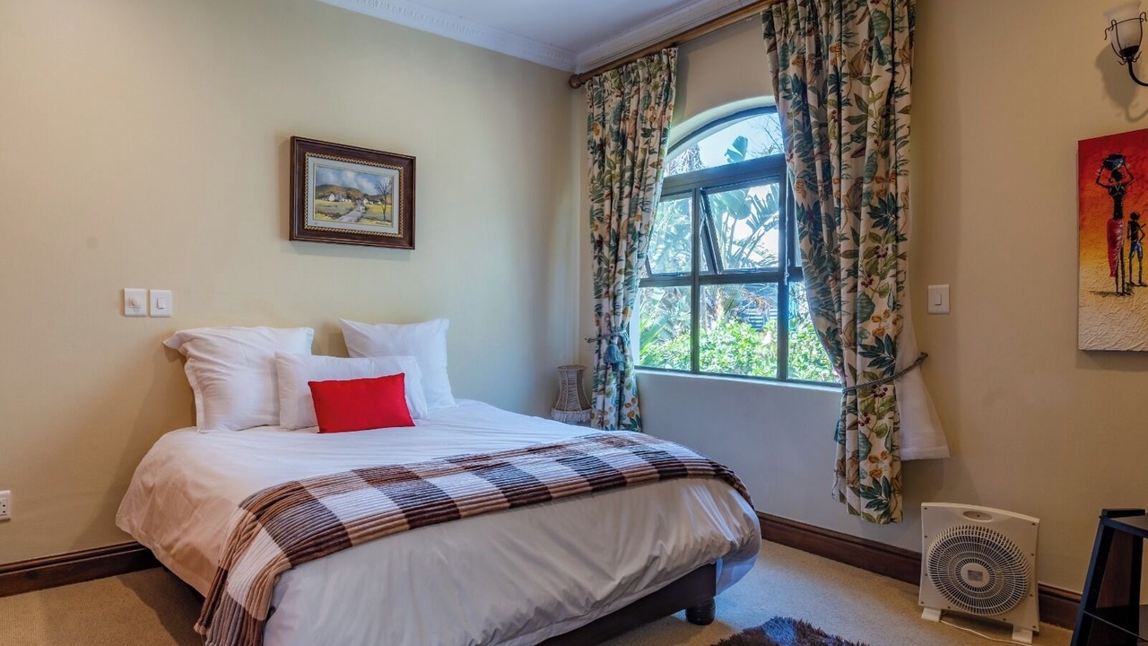 Photo of Bedroom in Sunset Beach