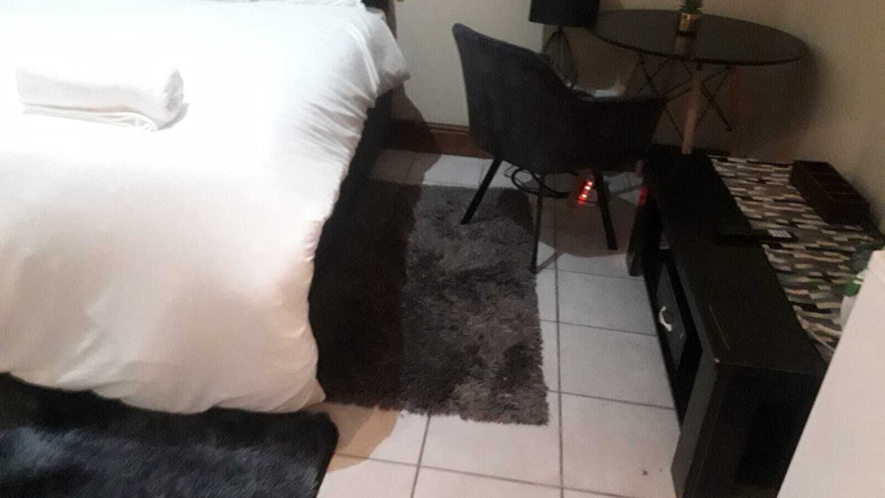 Photo of Bedroom in Sunset Beach